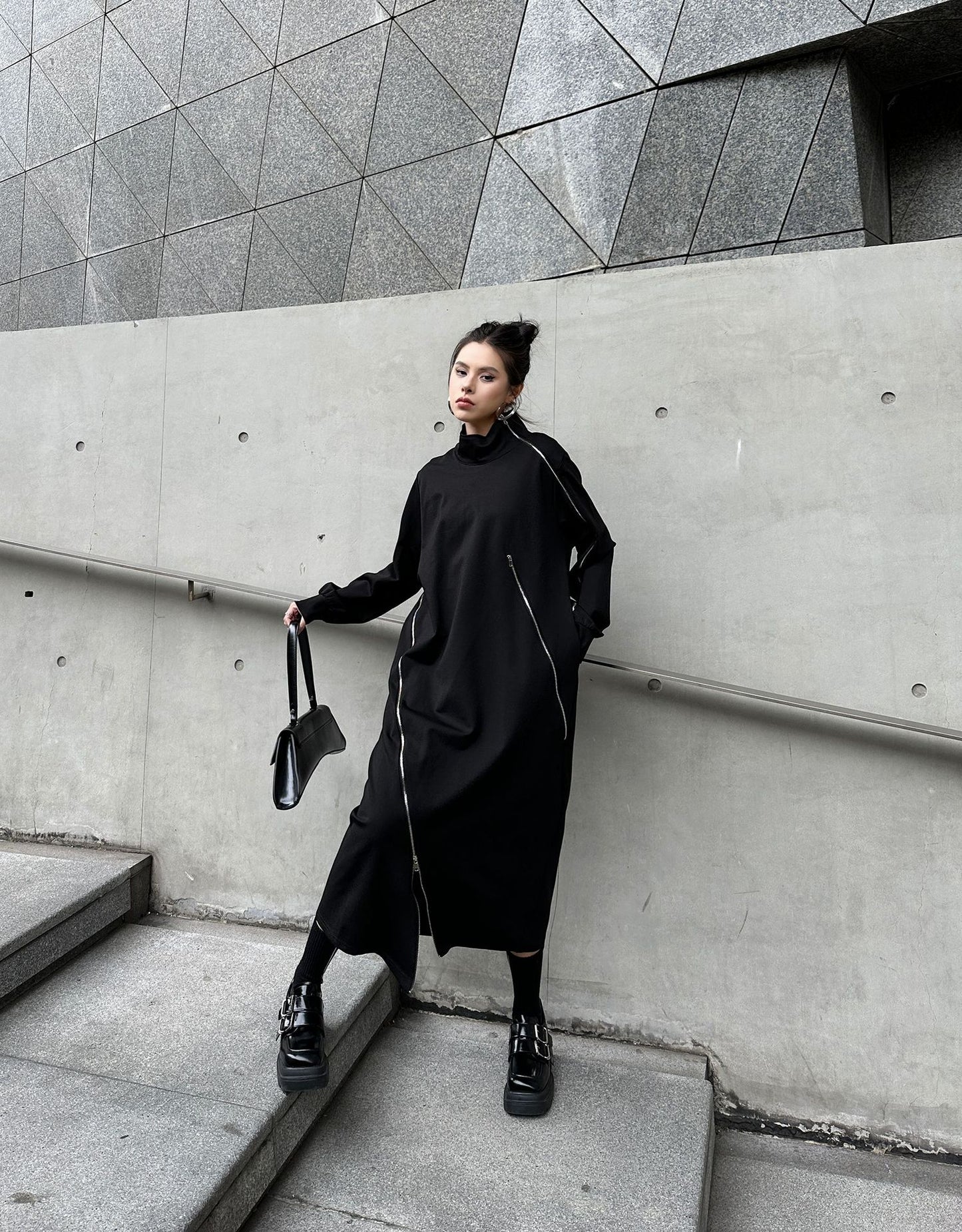 ジップラインハイネックロングドレス