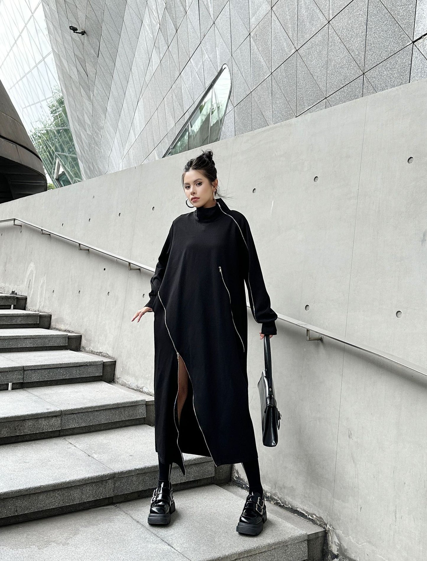 ジップラインハイネックロングドレス