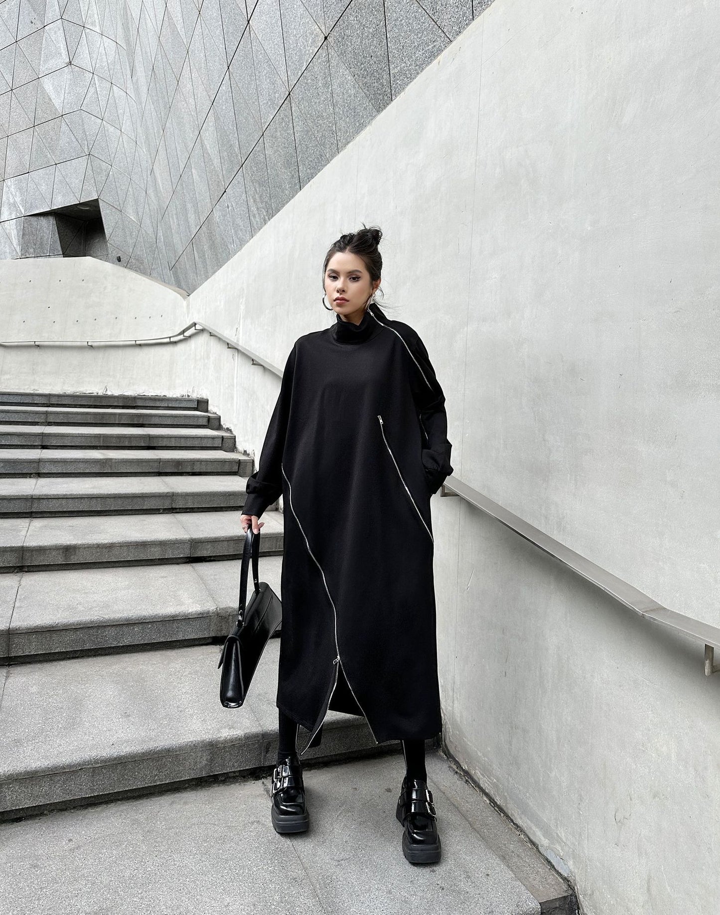 ジップラインハイネックロングドレス