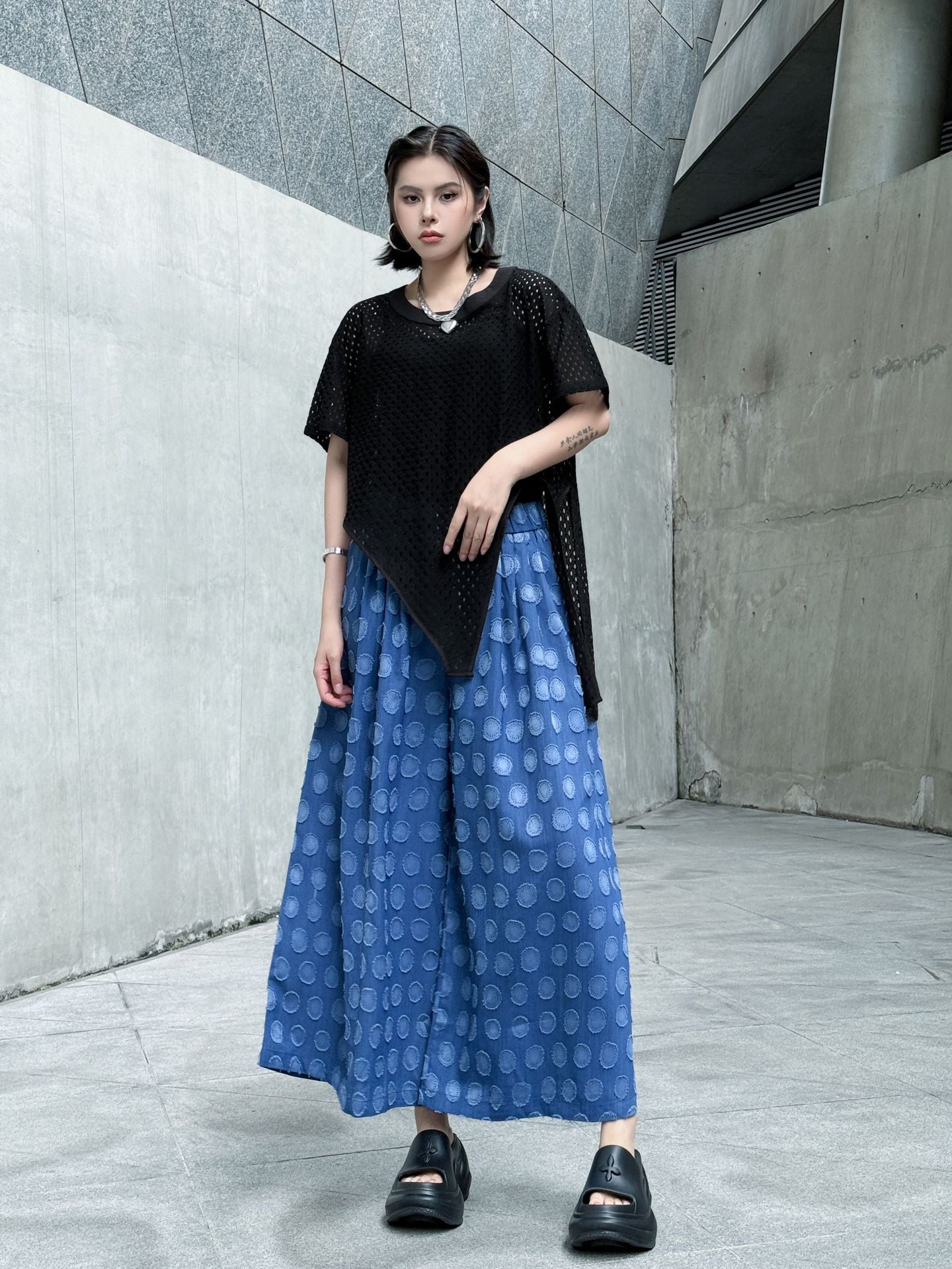 メッシュフロントカットトップ