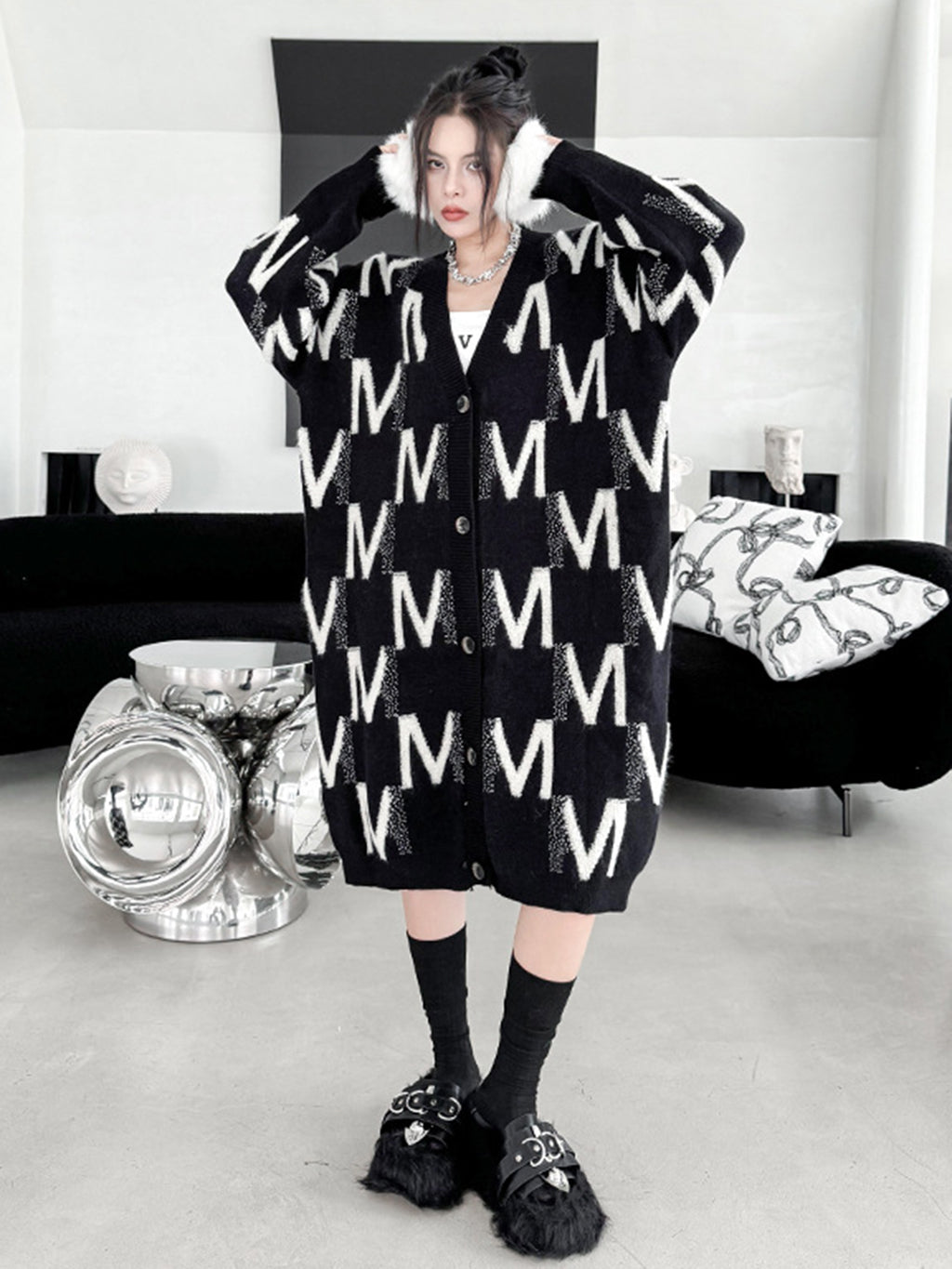 エムパターンロングニットドレス