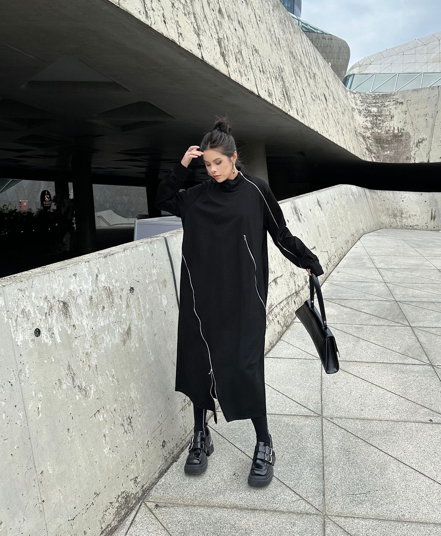 ジップラインハイネックロングドレス