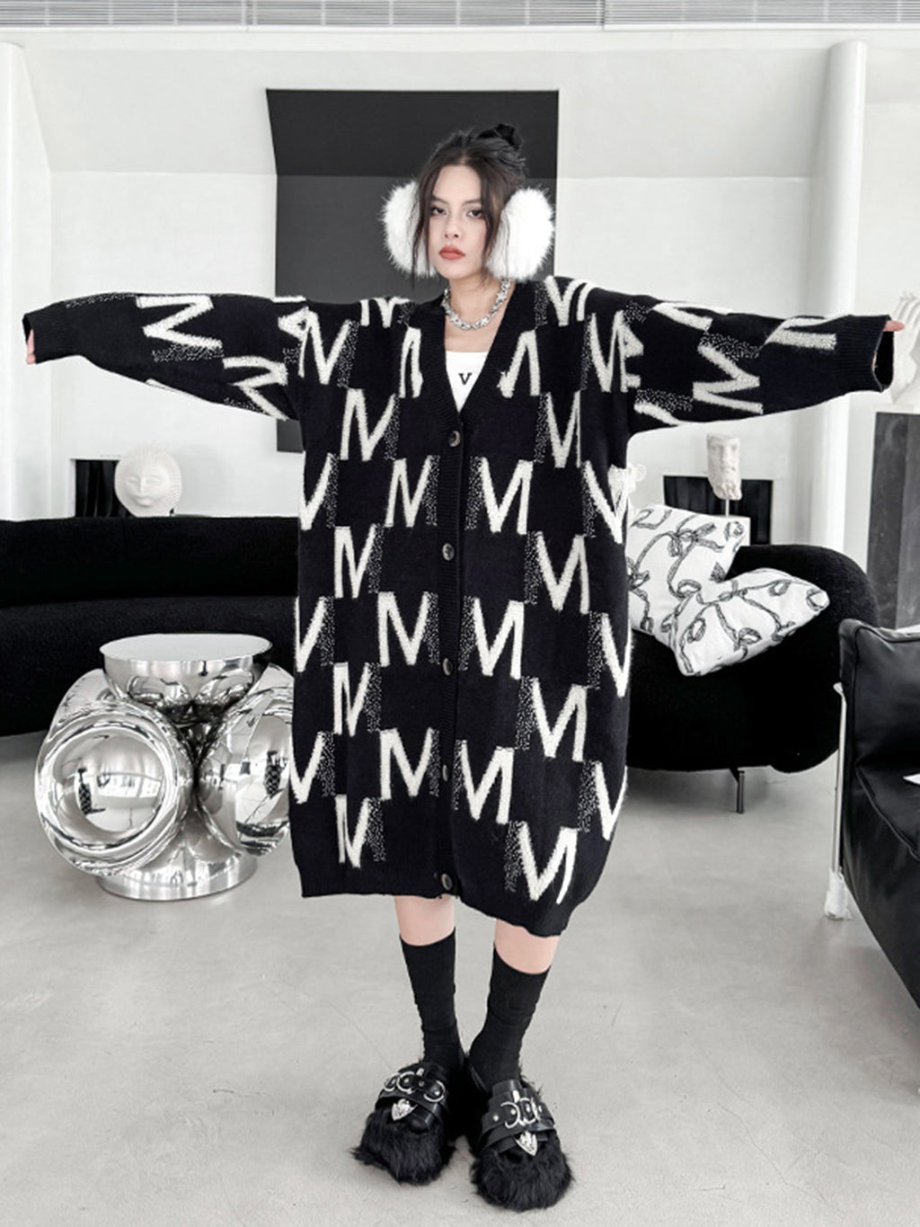 エムパターンロングニットドレス