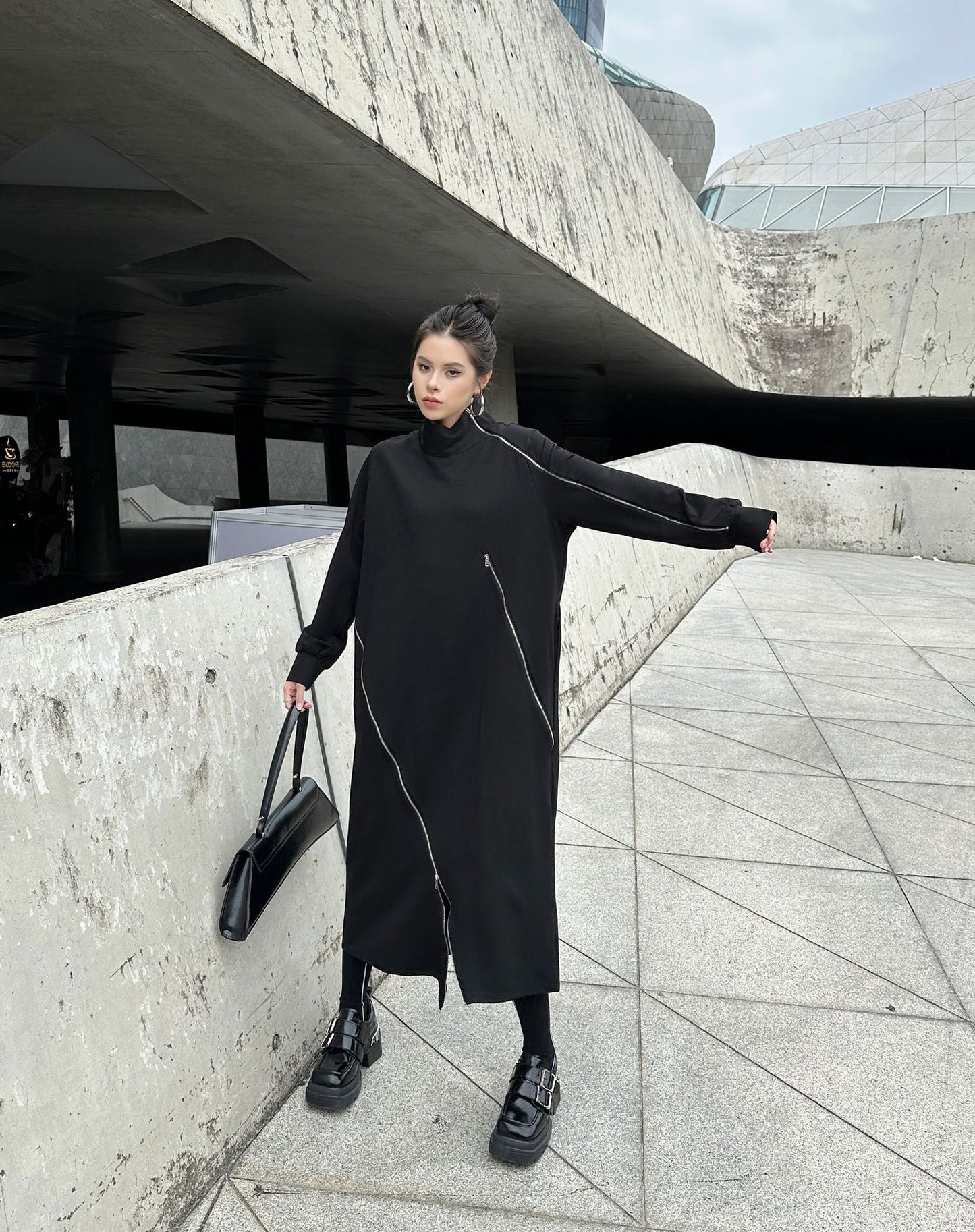 ジップラインハイネックロングドレス