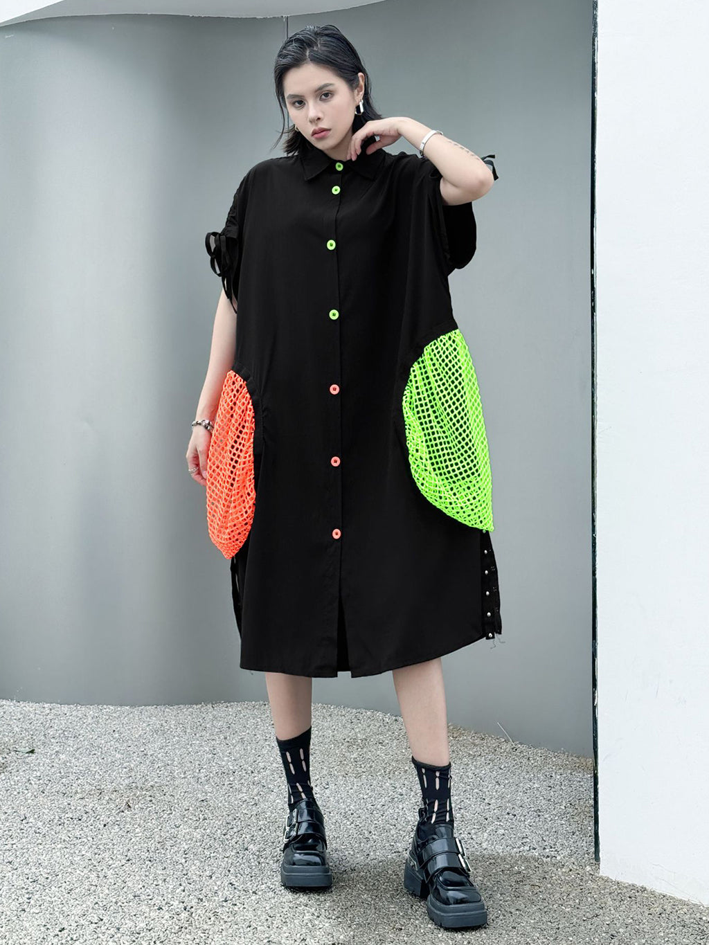 ネオンパッチシャツドレス