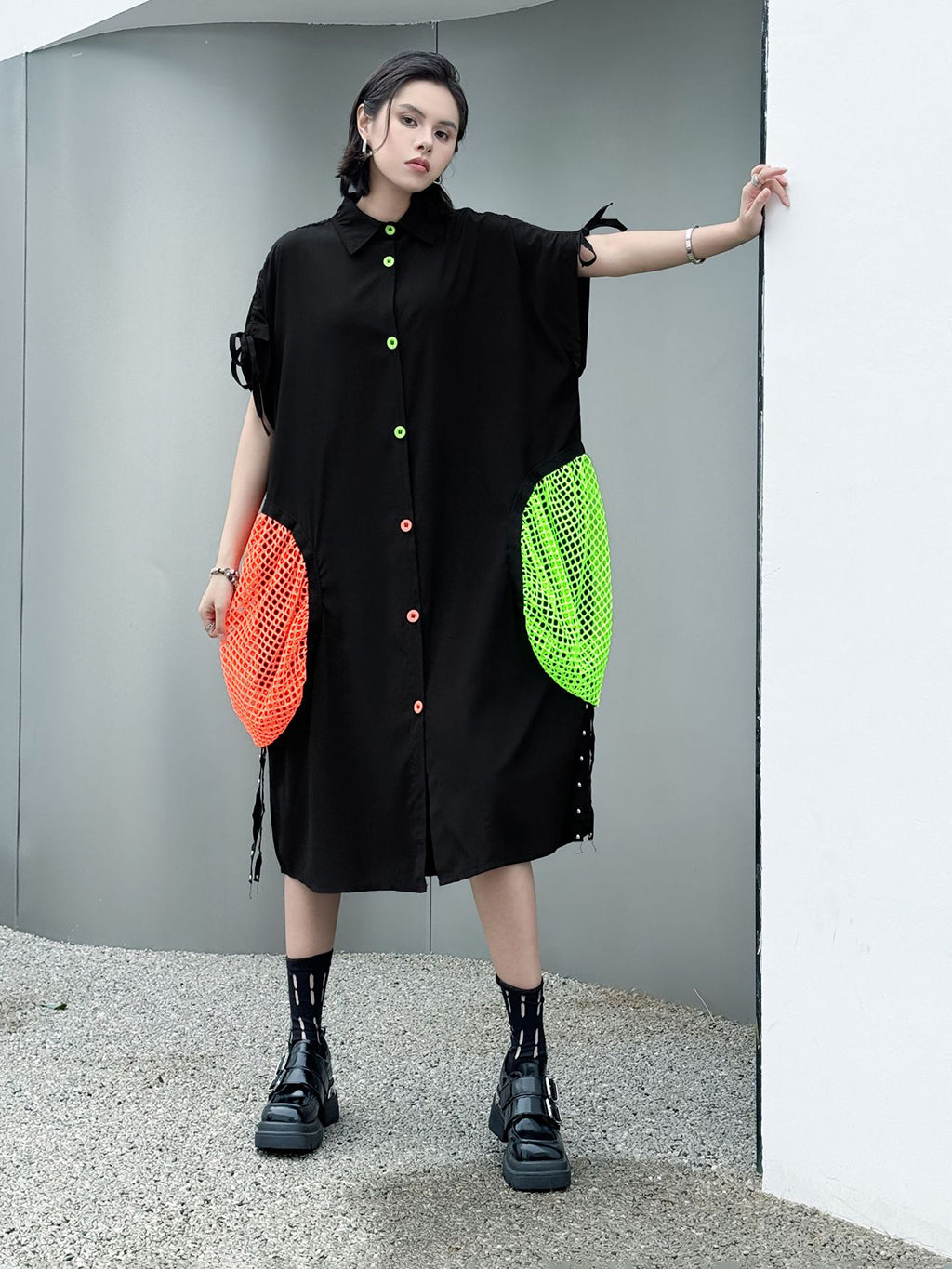 ネオンパッチシャツドレス