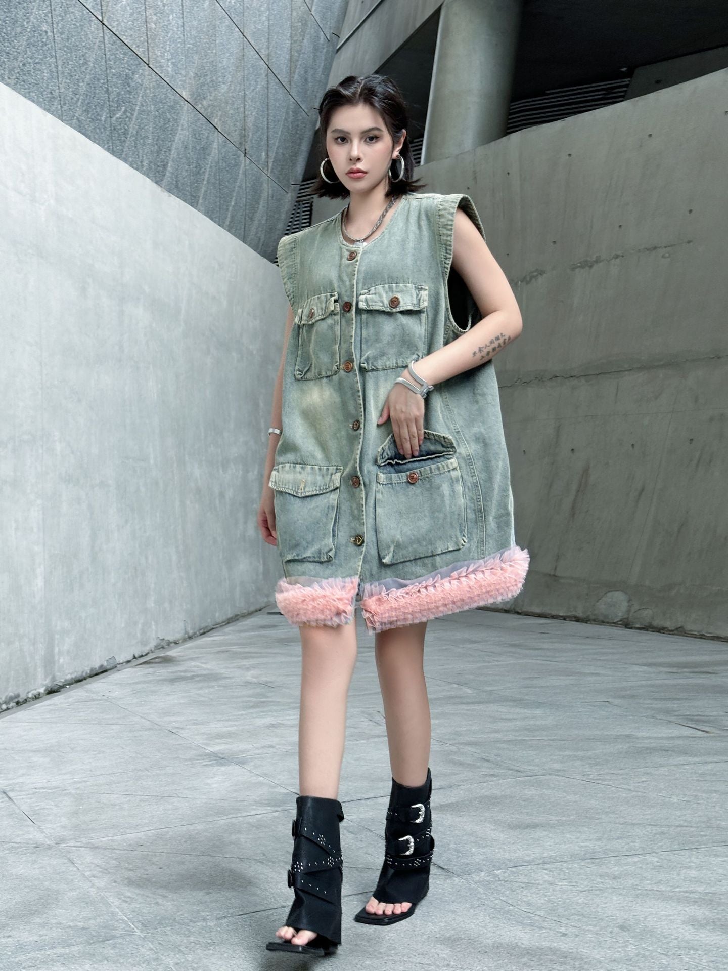 Scarf tie blouse and denim pants series
