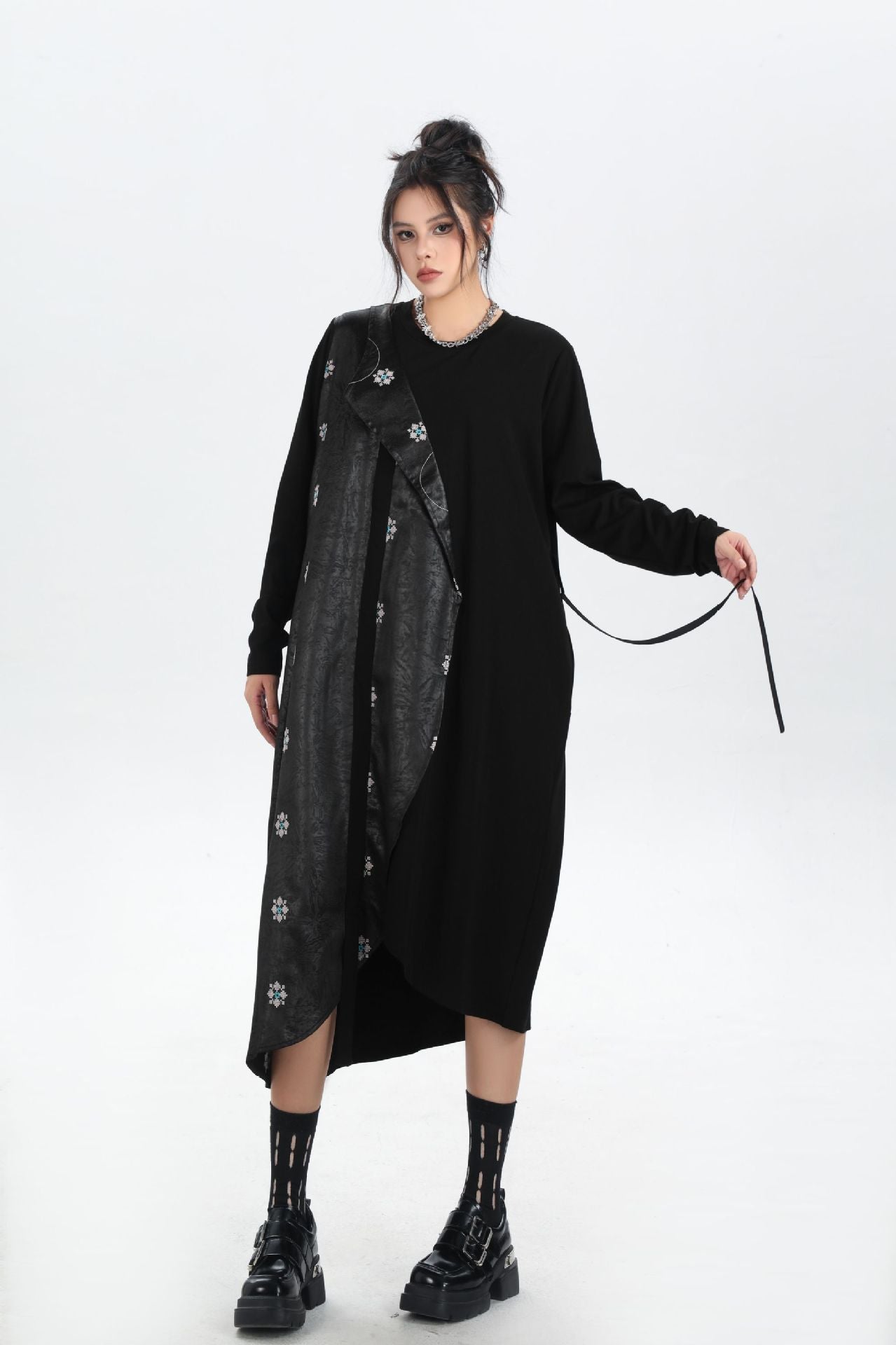 Scarf tie blouse and denim pants series