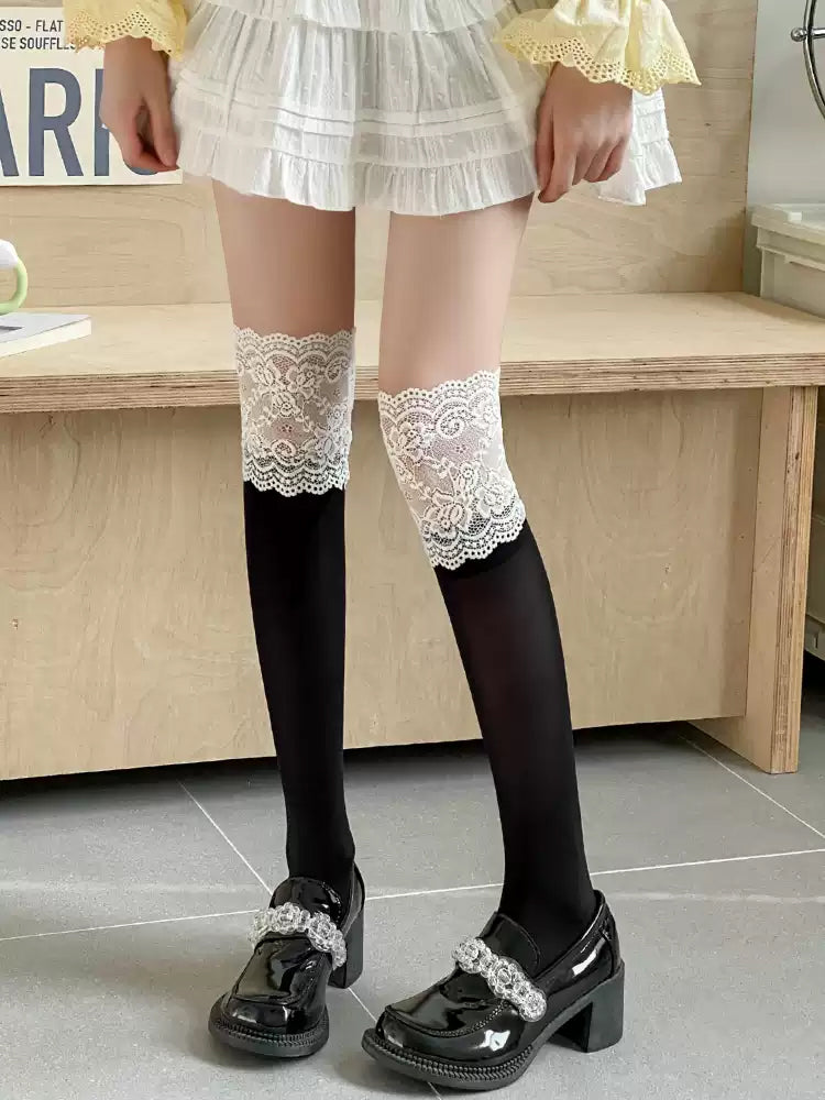 レーストップガーリーハイソックス