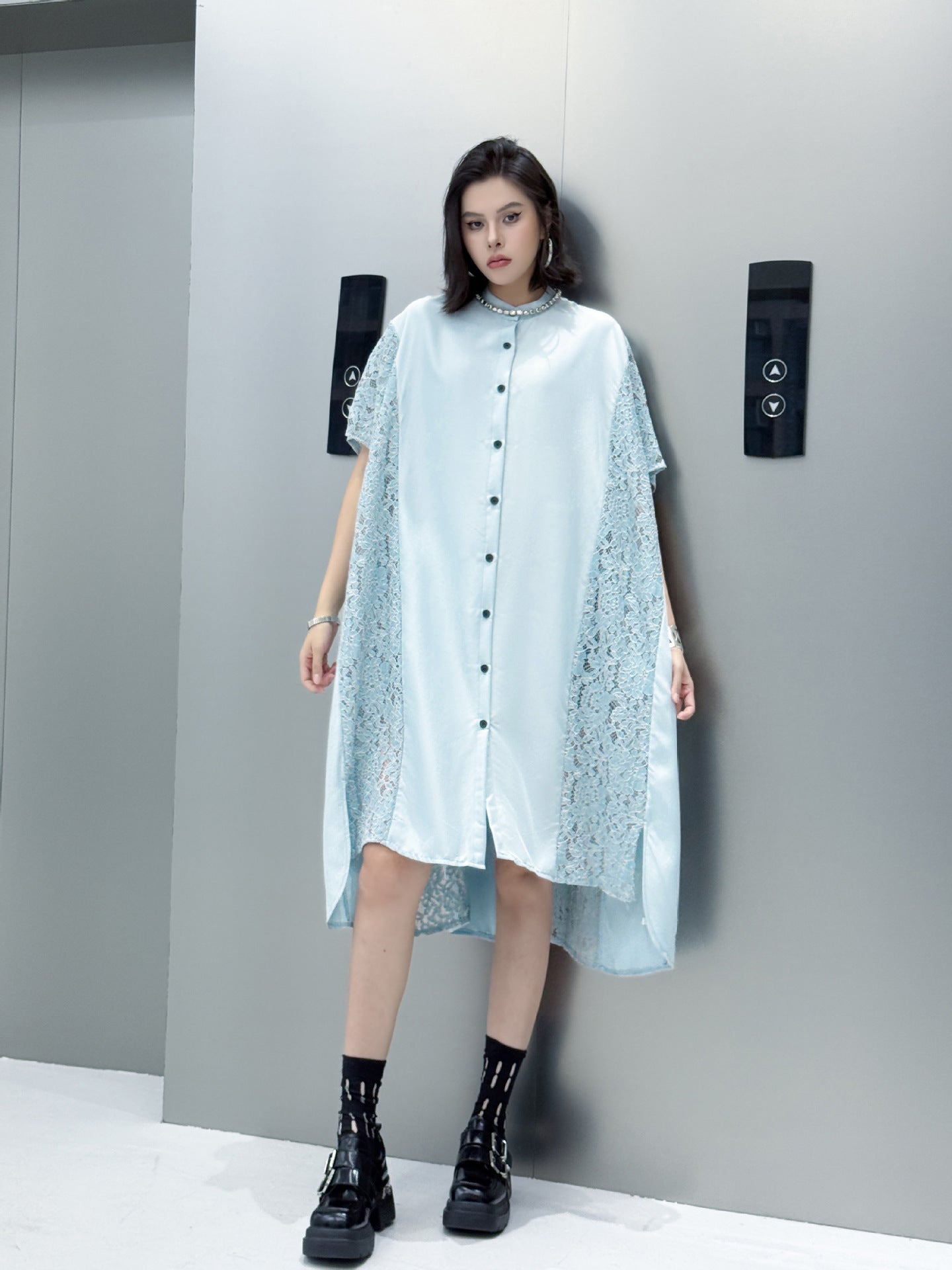 Lace slit shirt dress