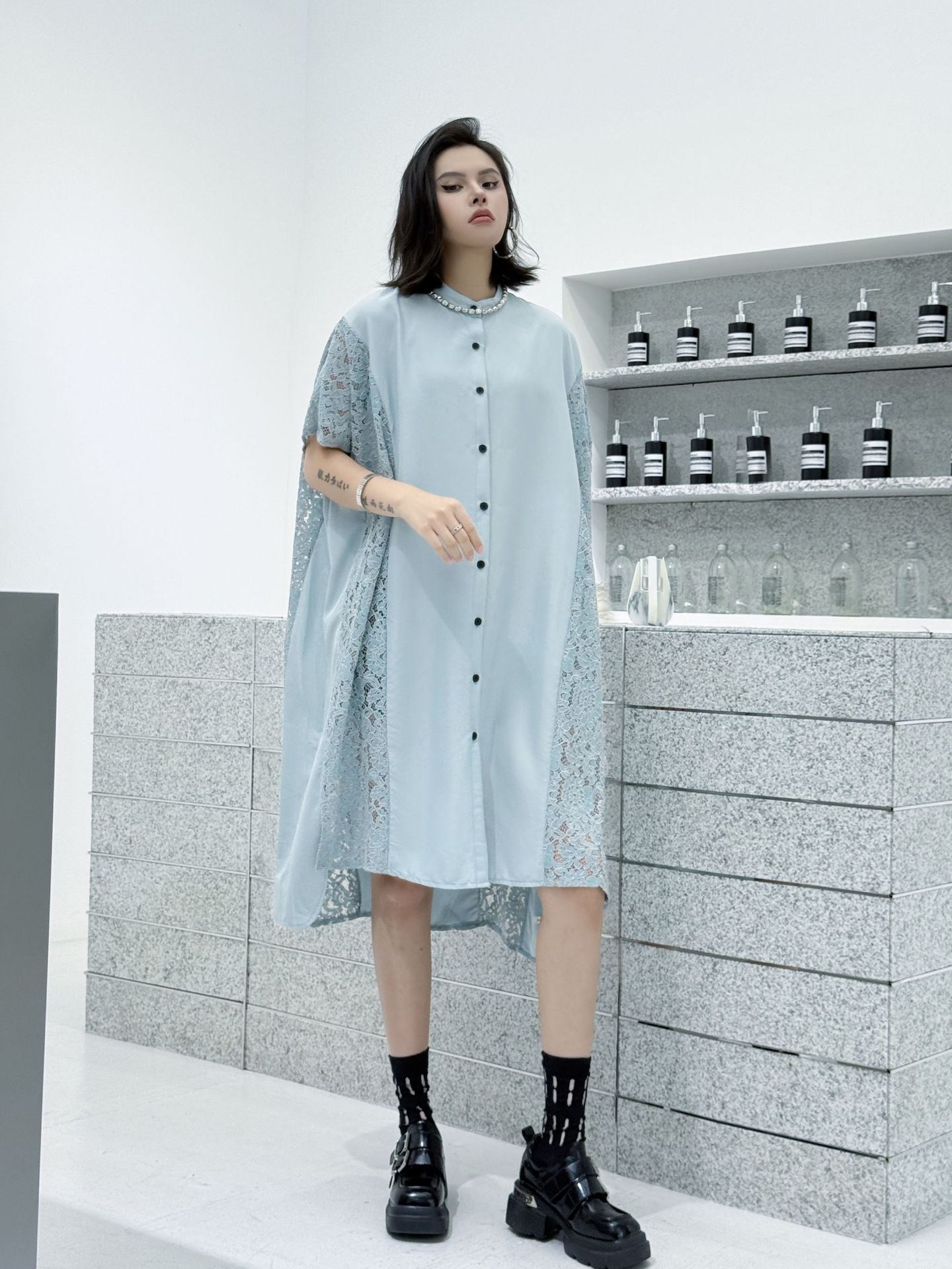Lace slit shirt dress
