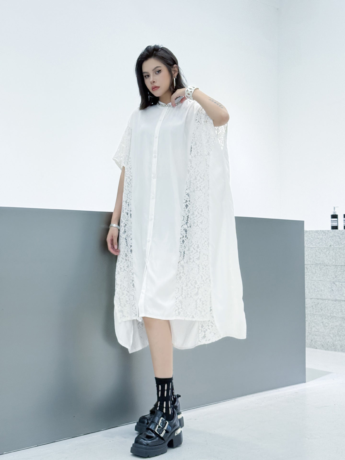 Lace slit shirt dress