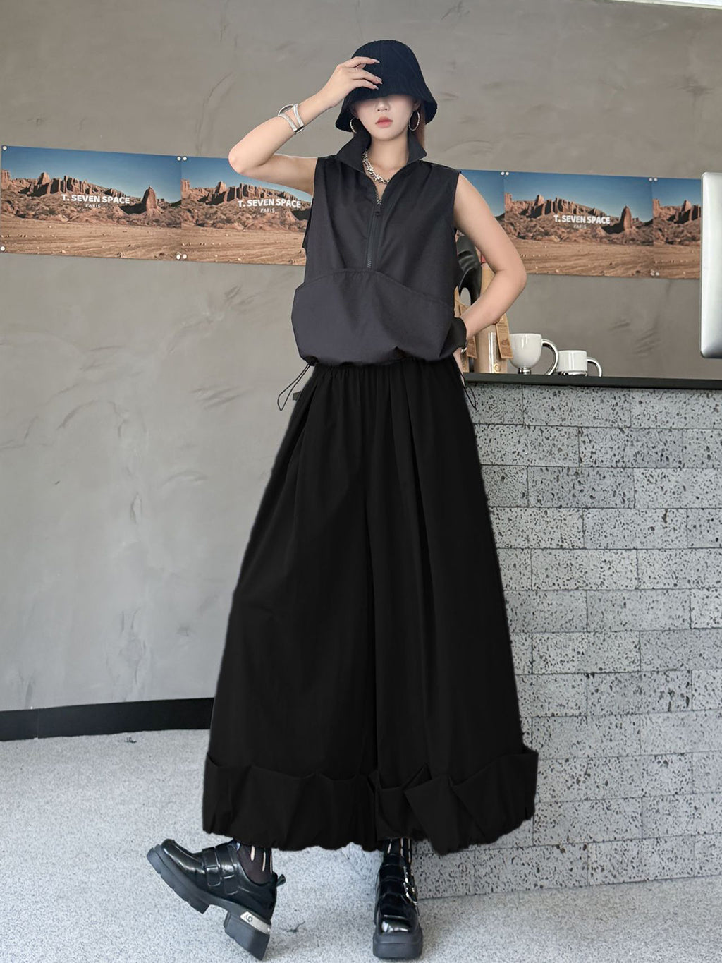 シャーリングカフワイドパンツ