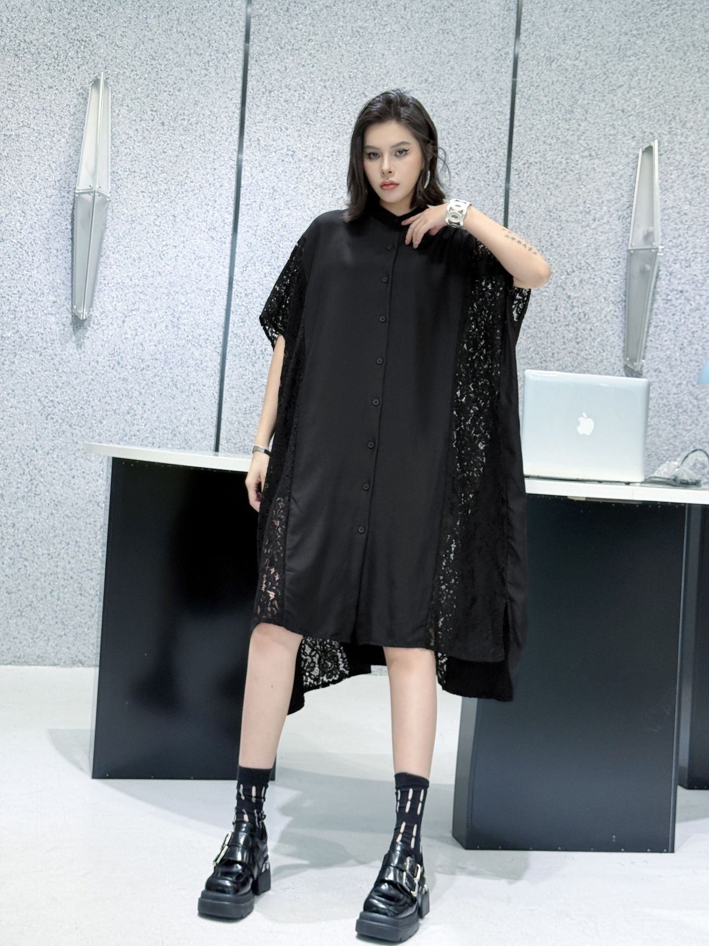 Lace slit shirt dress