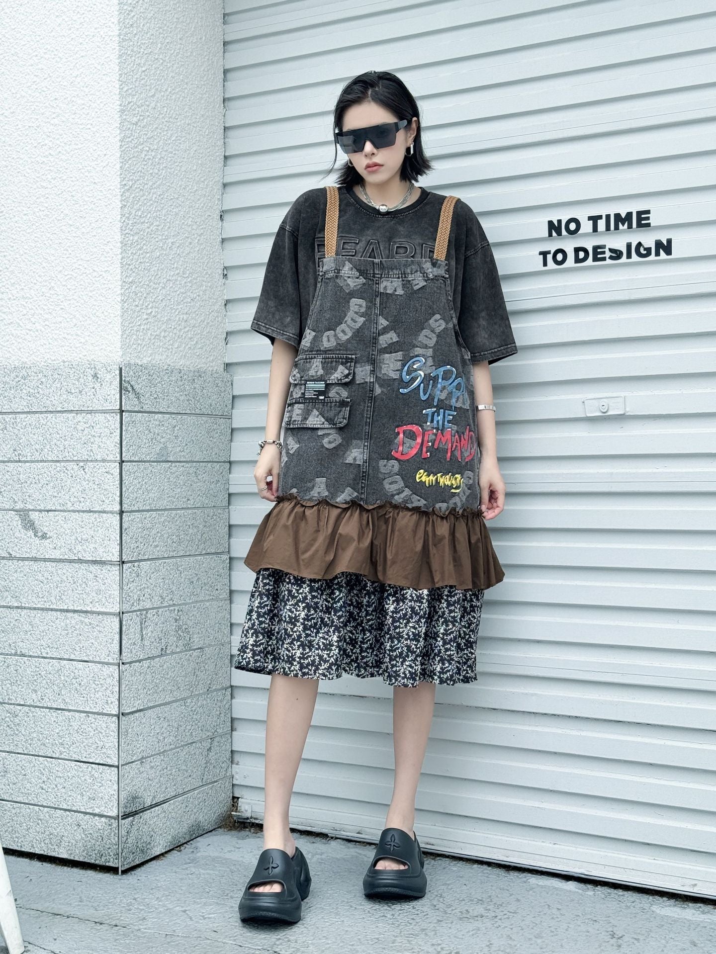 Scarf tie blouse and denim pants series