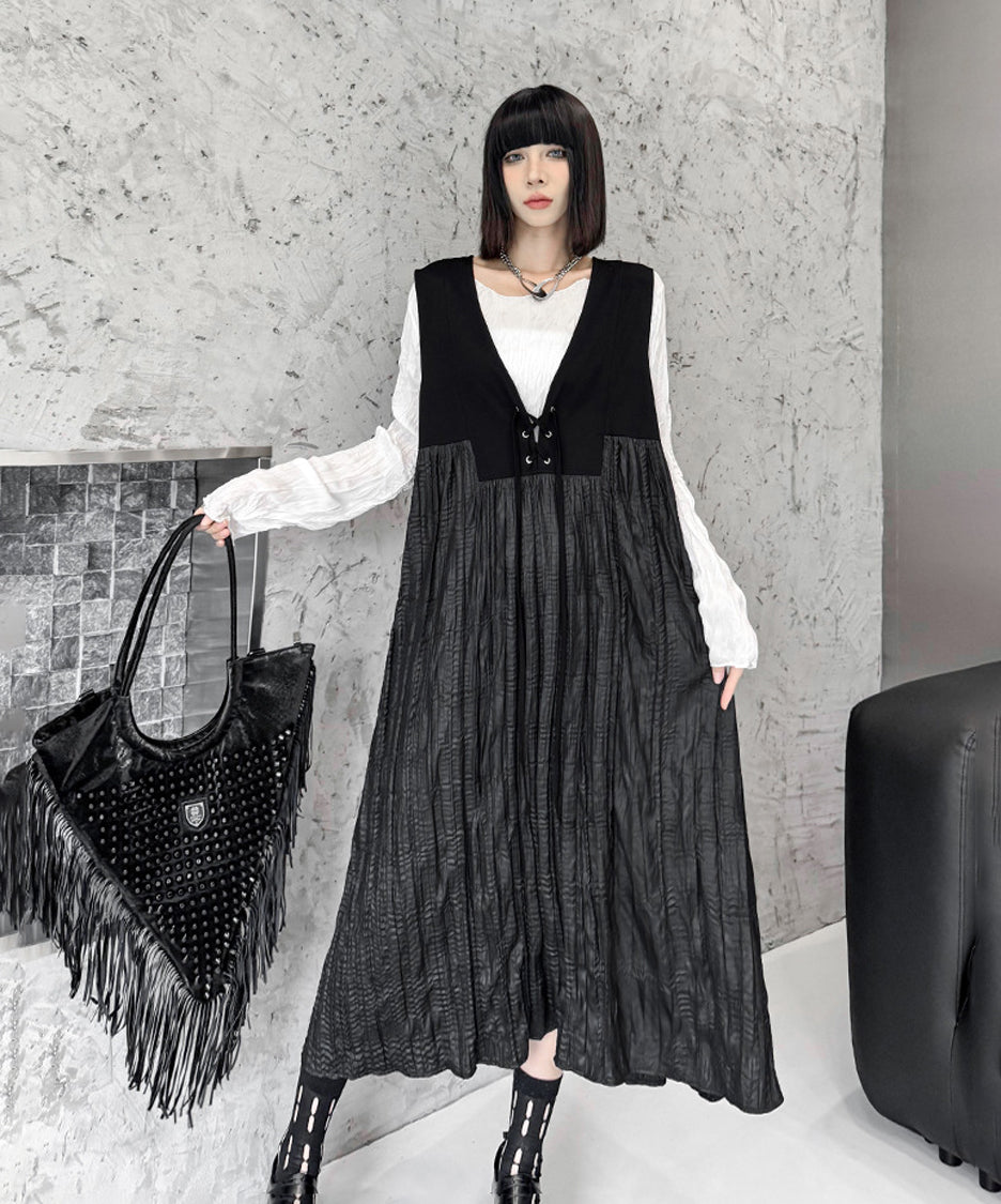 Lace-up wrinkle dress