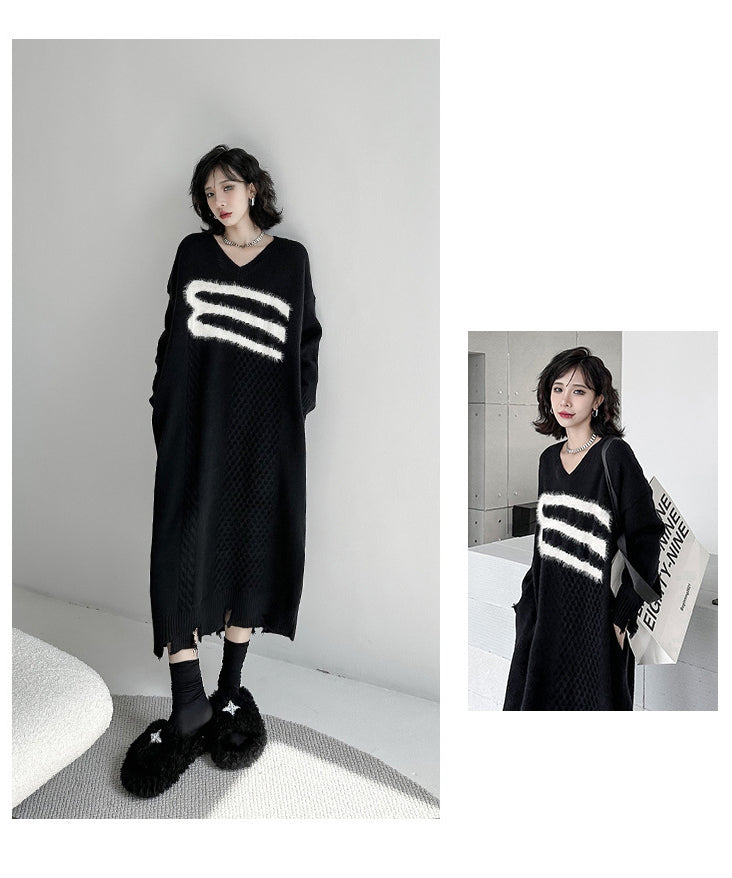 V-neck jacquard knit dress