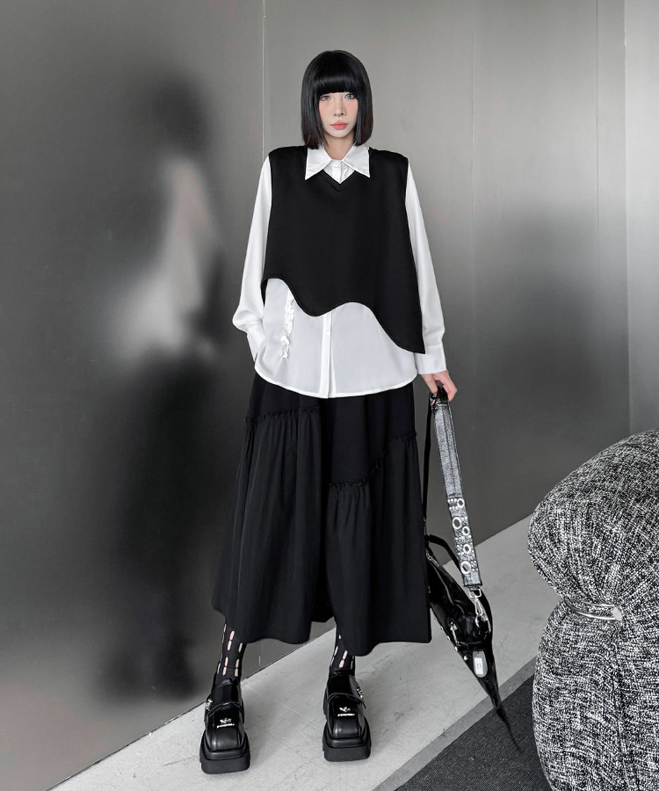 Frill line blouse