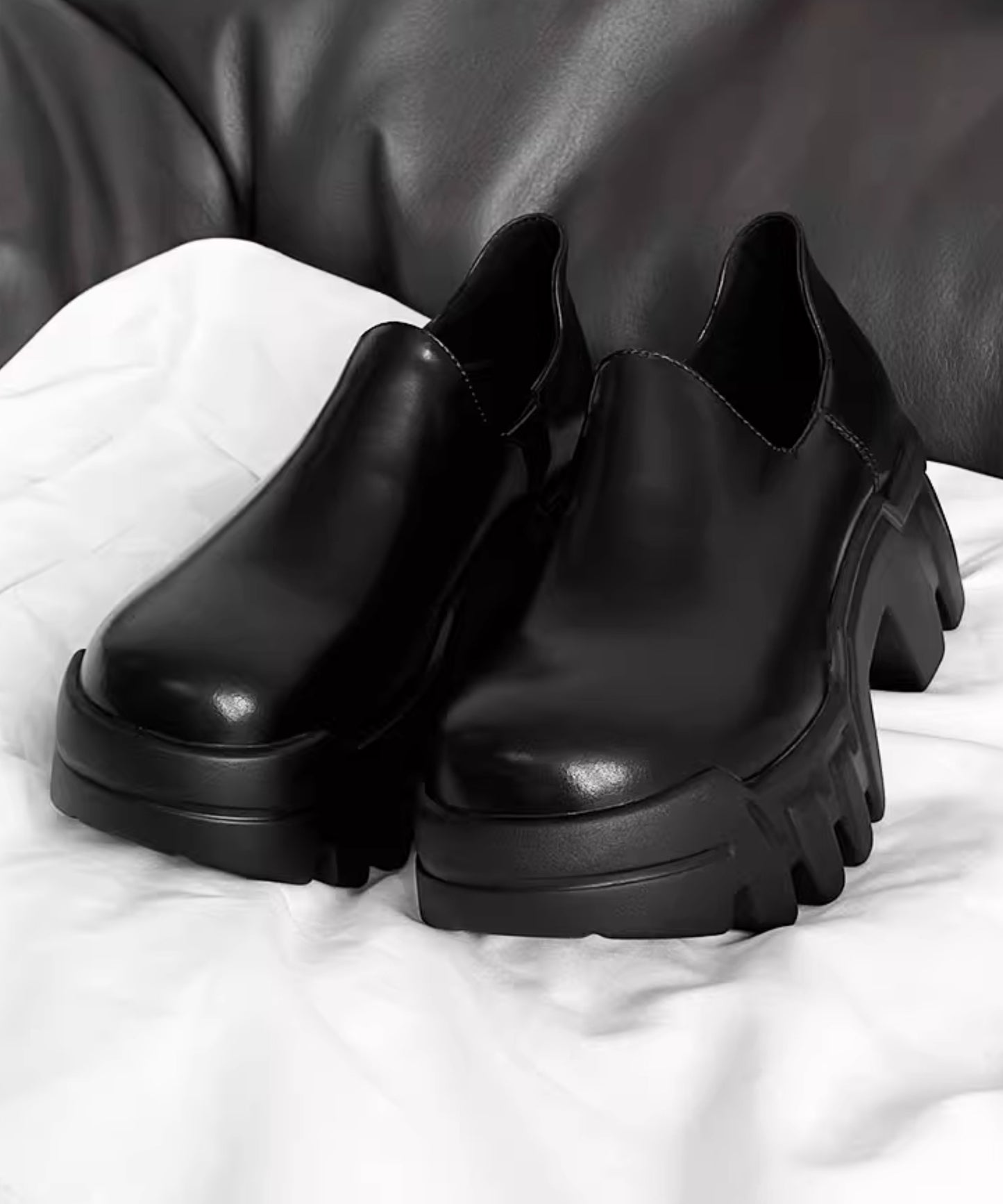 big toe platform shoes