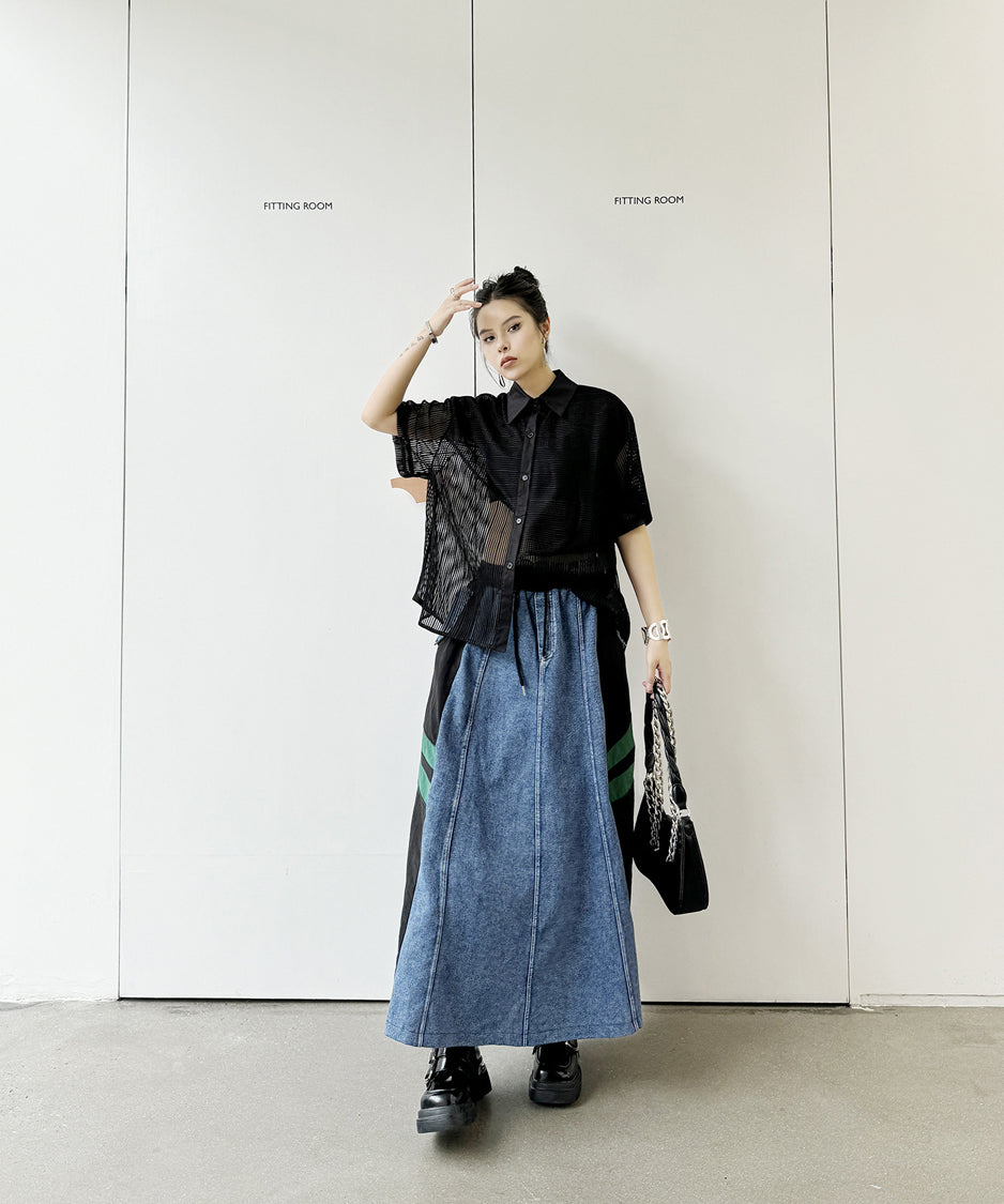 Side Switch Flare Denim Skirt
