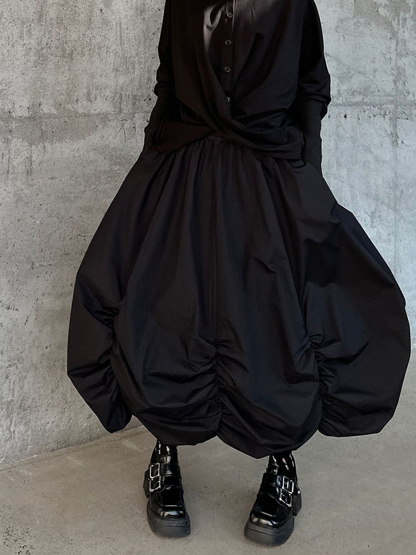 Gathered balloon skirt