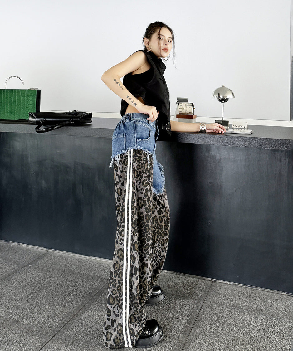 Leopard print contrast denim pants