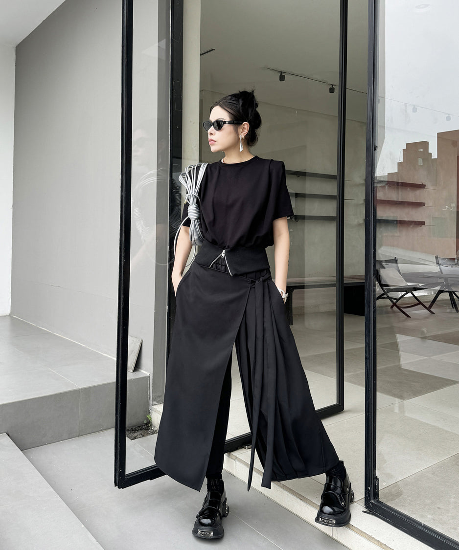 Half pleated wide pants