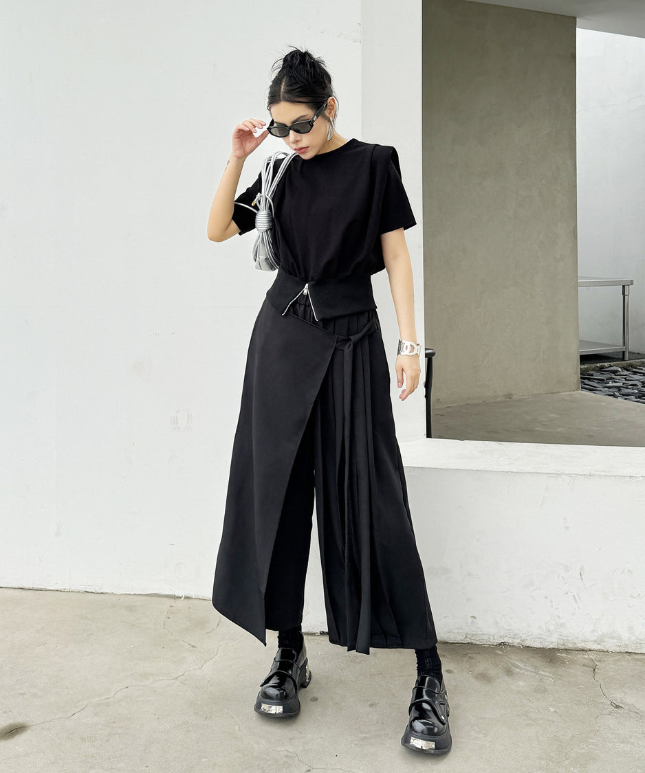 Half pleated wide pants