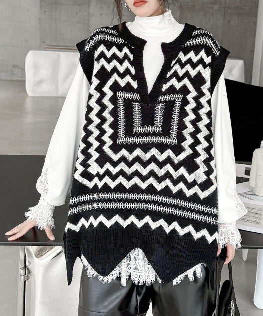 V-neck knit vest