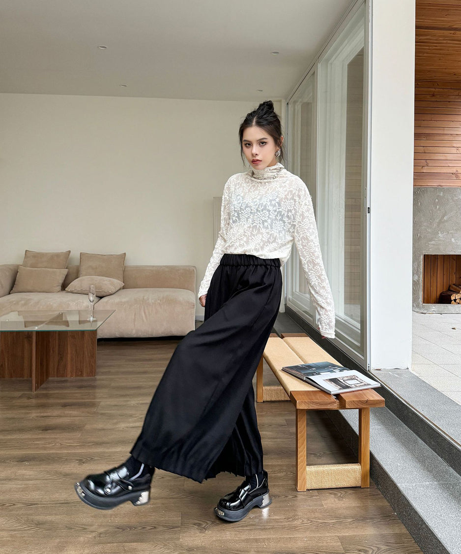 Cropped wide pants