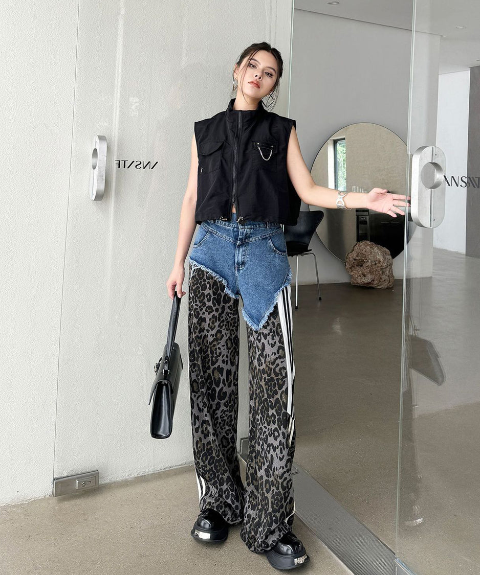 Leopard print contrast denim pants