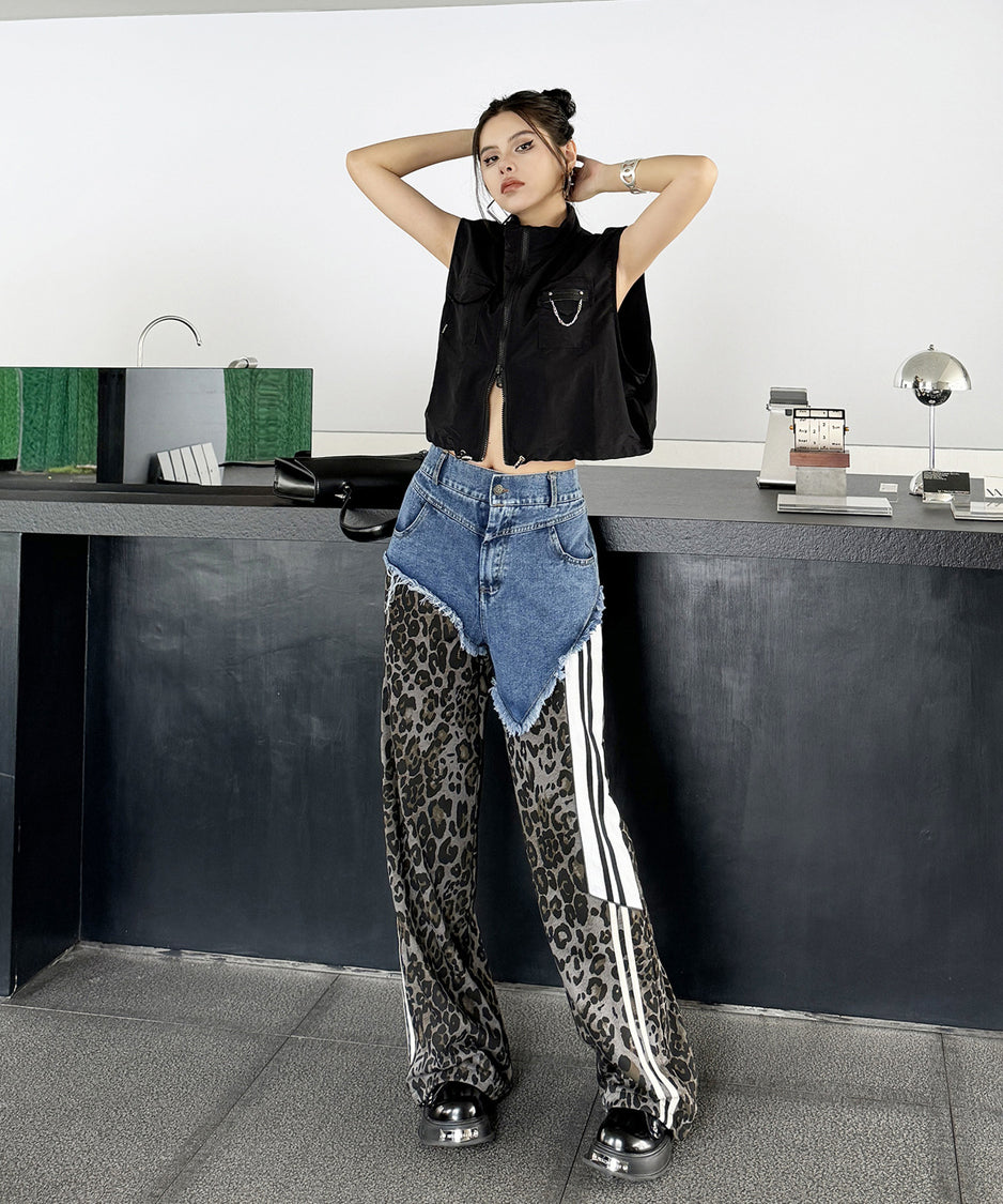 Leopard print contrast denim pants