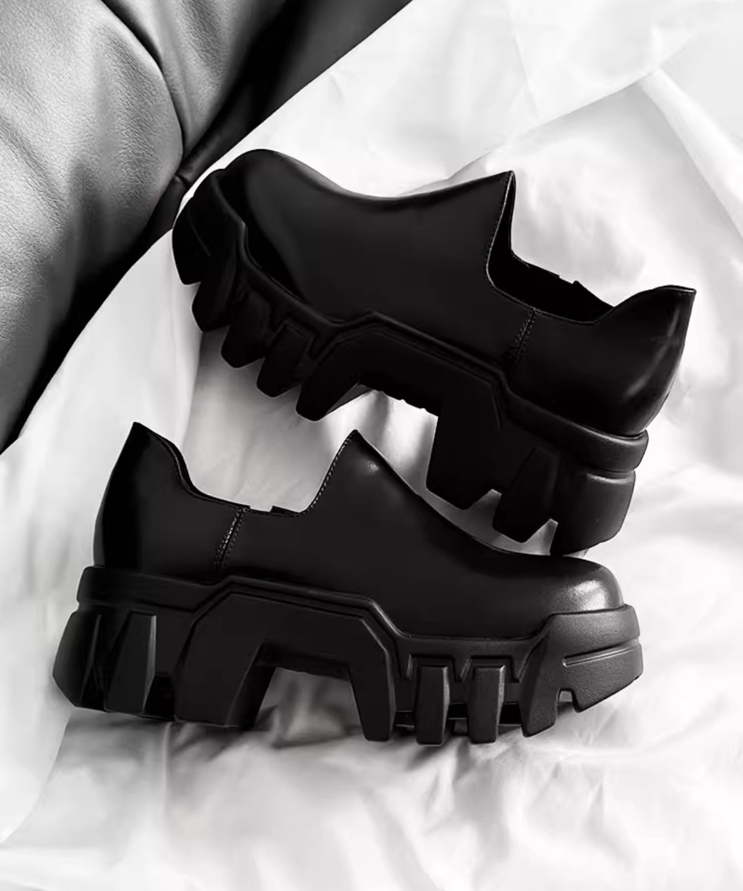 big toe platform shoes