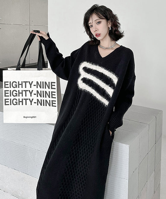 V-neck jacquard knit dress