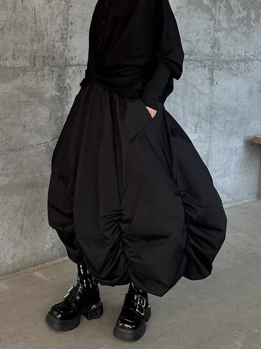 Gathered balloon skirt