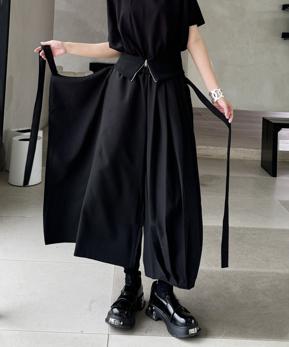 Half pleated wide pants
