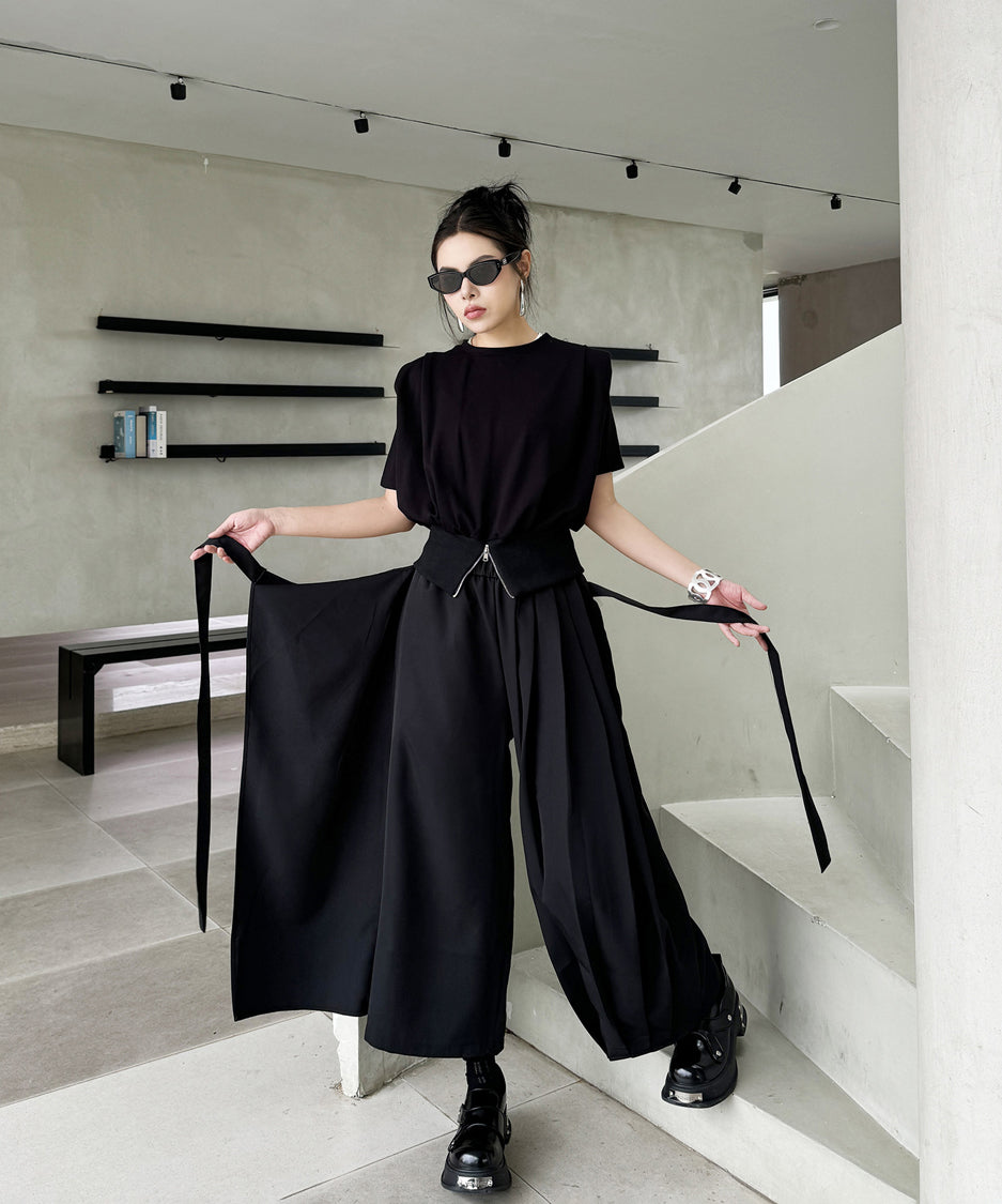 Half pleated wide pants