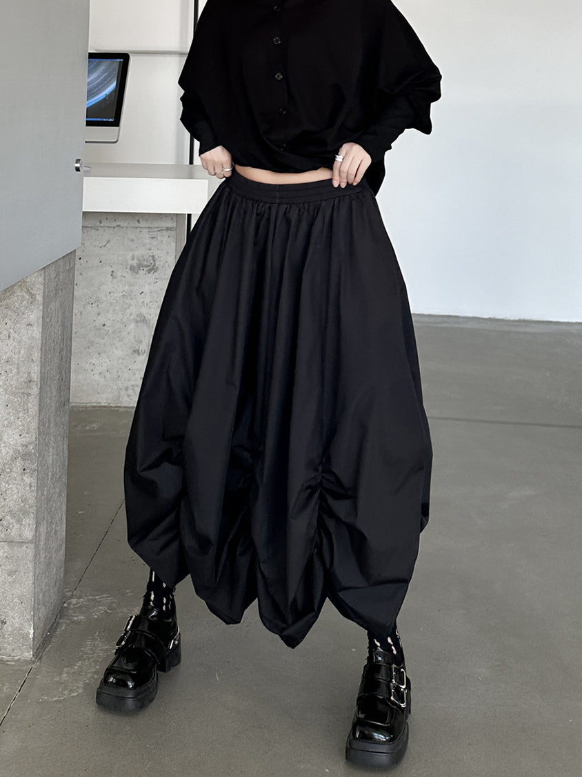 Gathered balloon skirt