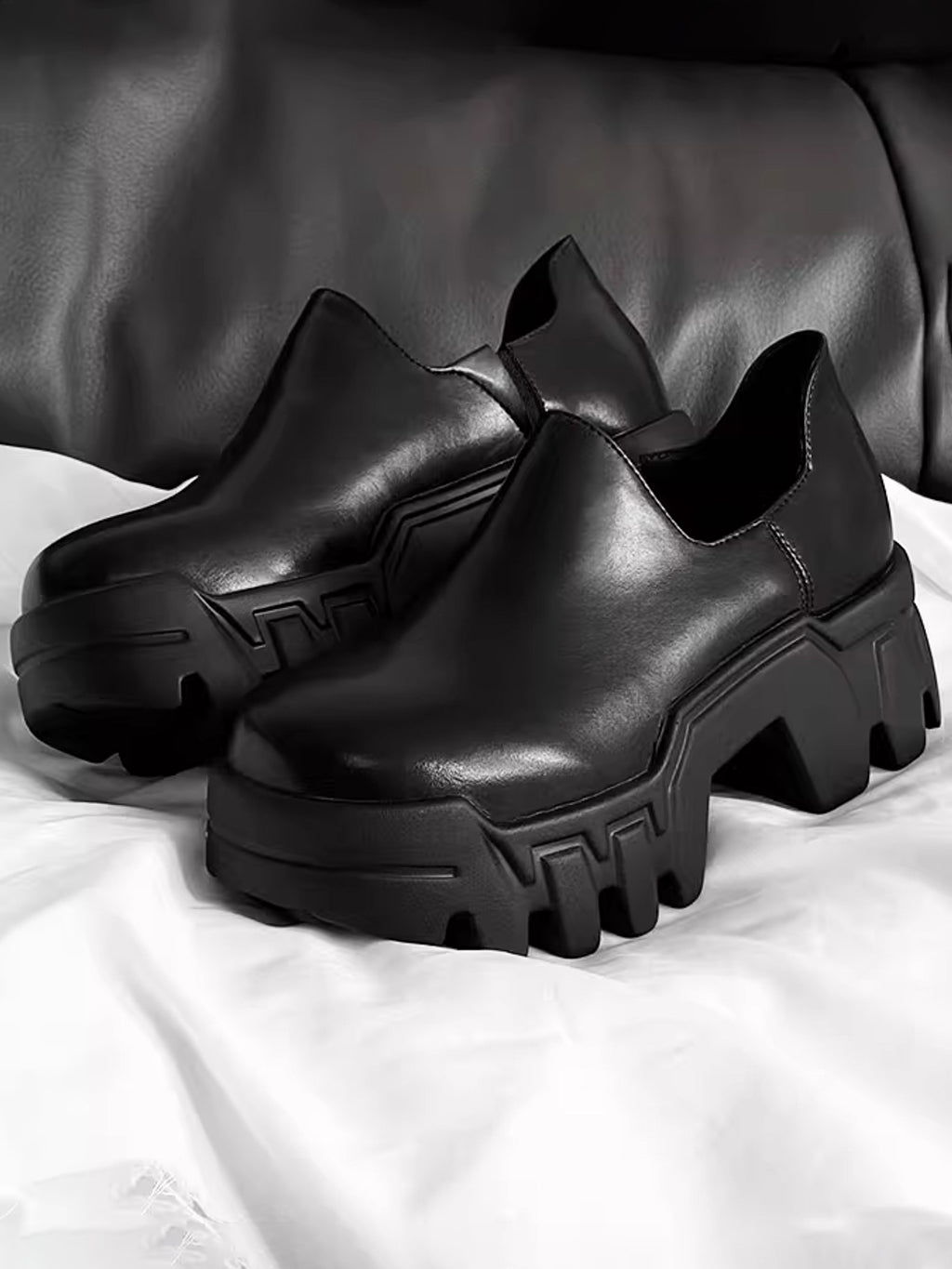 big toe platform shoes