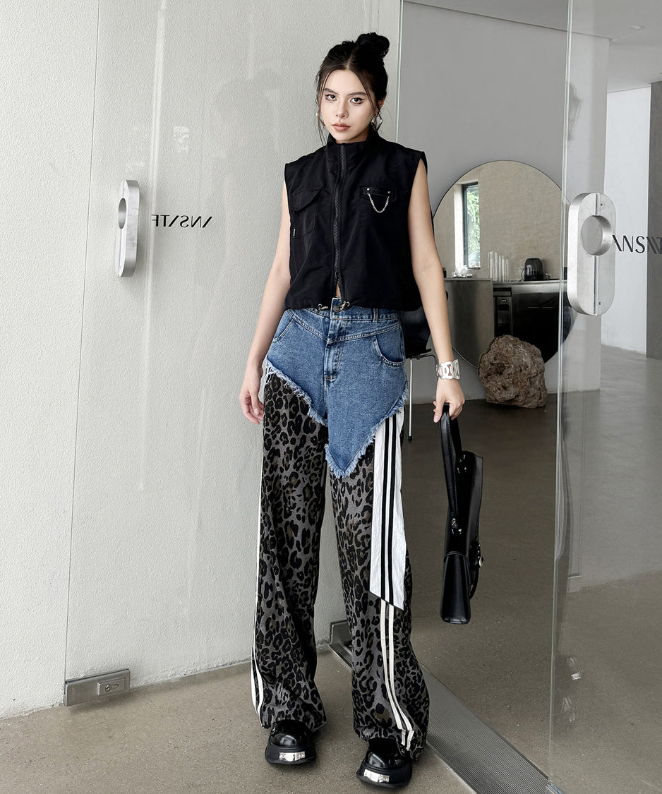 Leopard print contrast denim pants