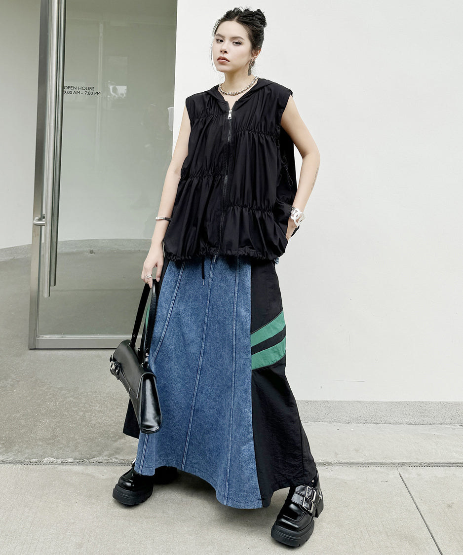 Side Switch Flare Denim Skirt