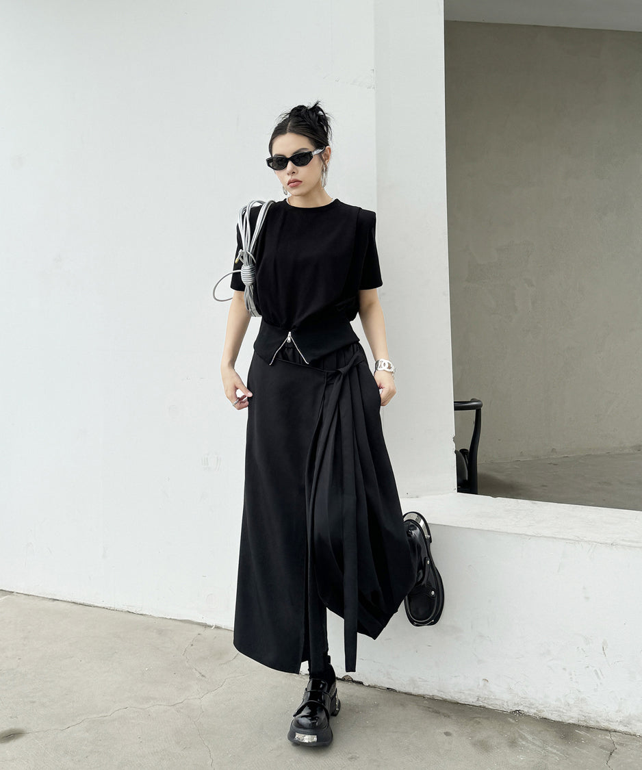 Half pleated wide pants