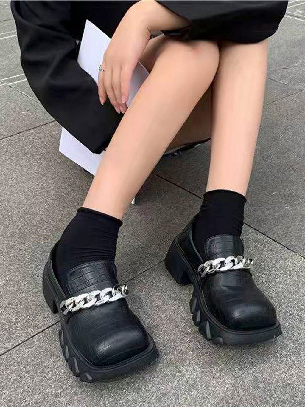 Front Chain Shoes