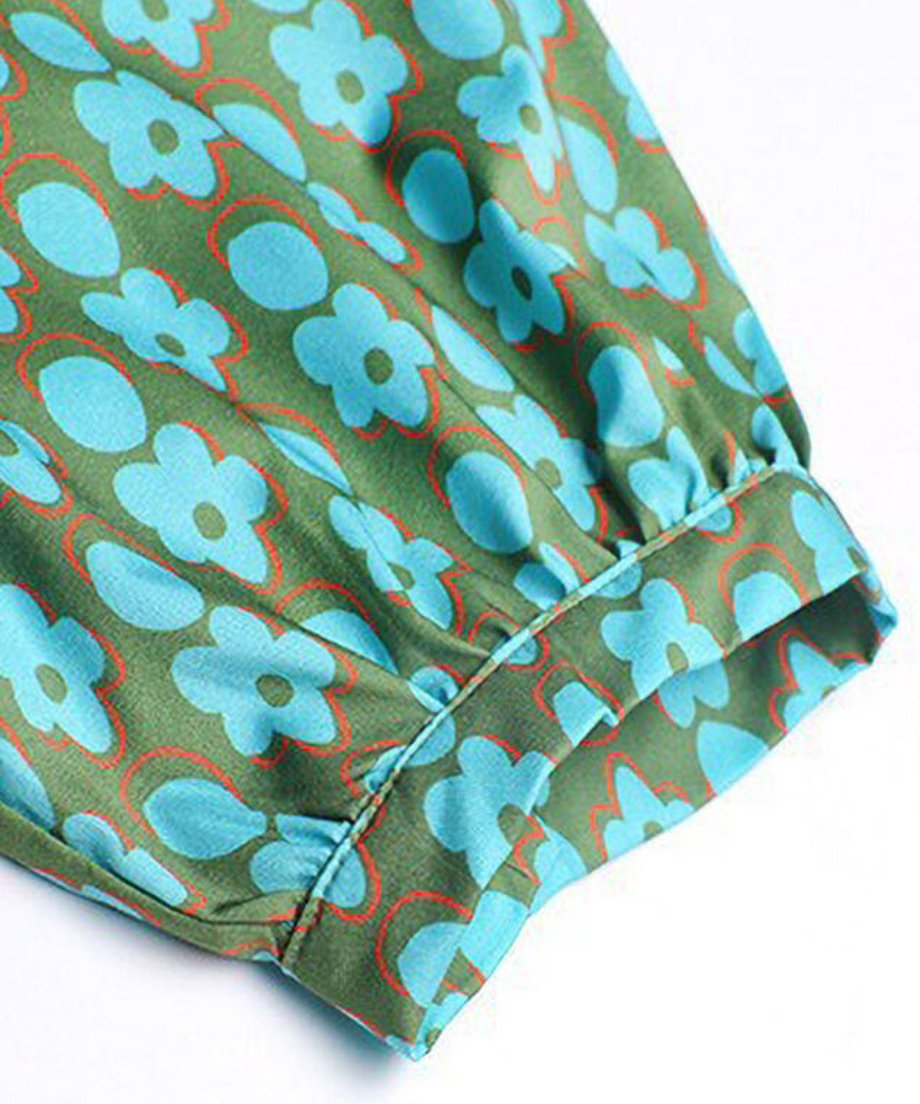 Retro flower print blouse