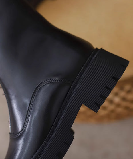 Center zip boots