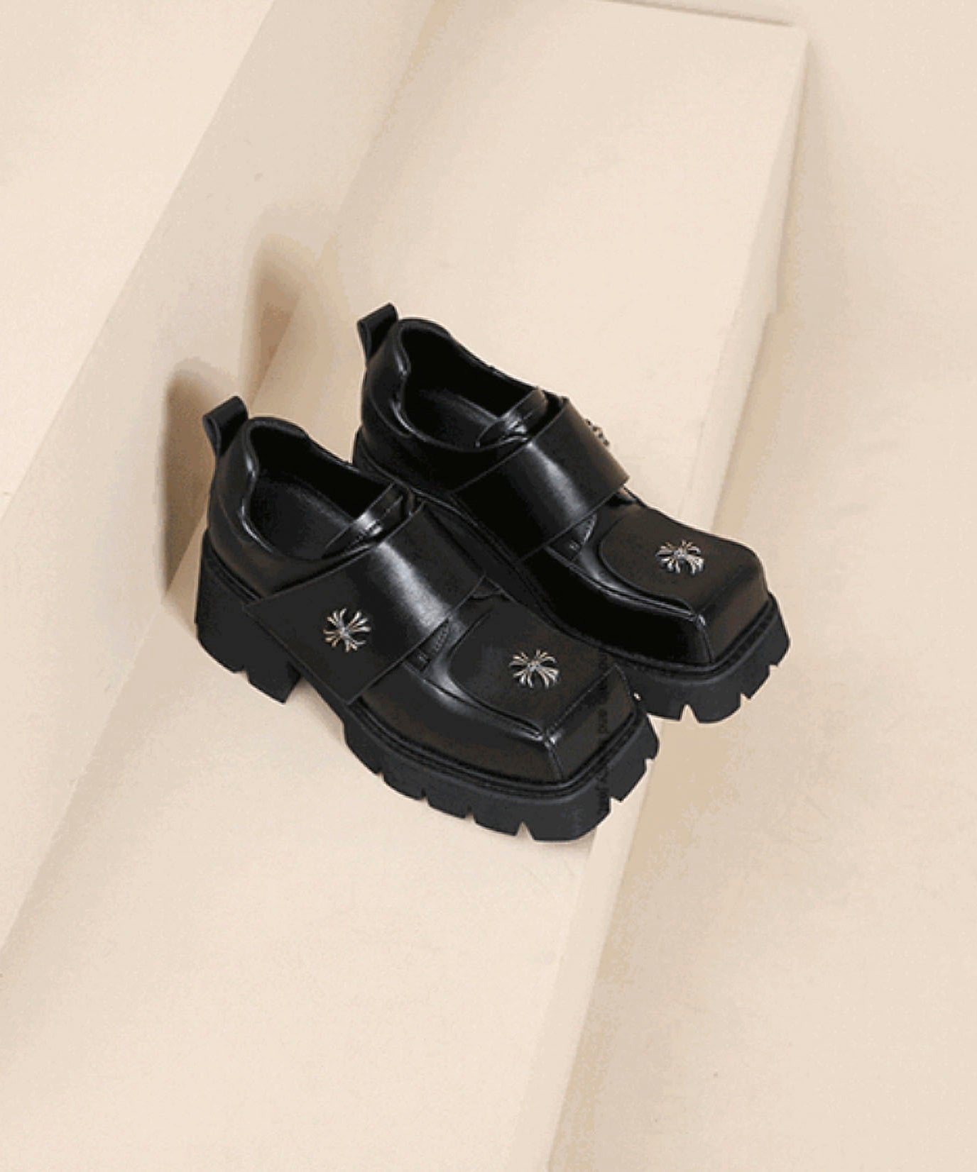 Square Toe Shoes
