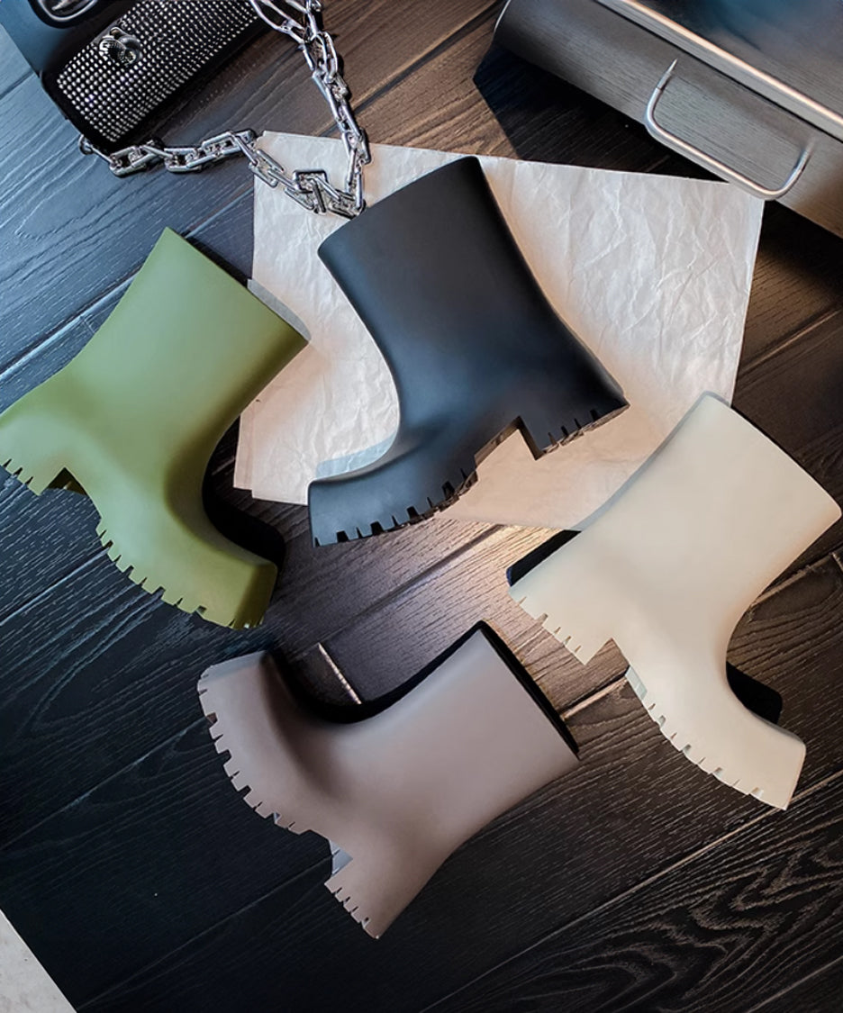 Square Toe Water Shoes