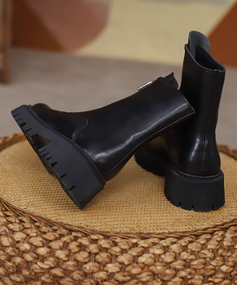 Center zip boots