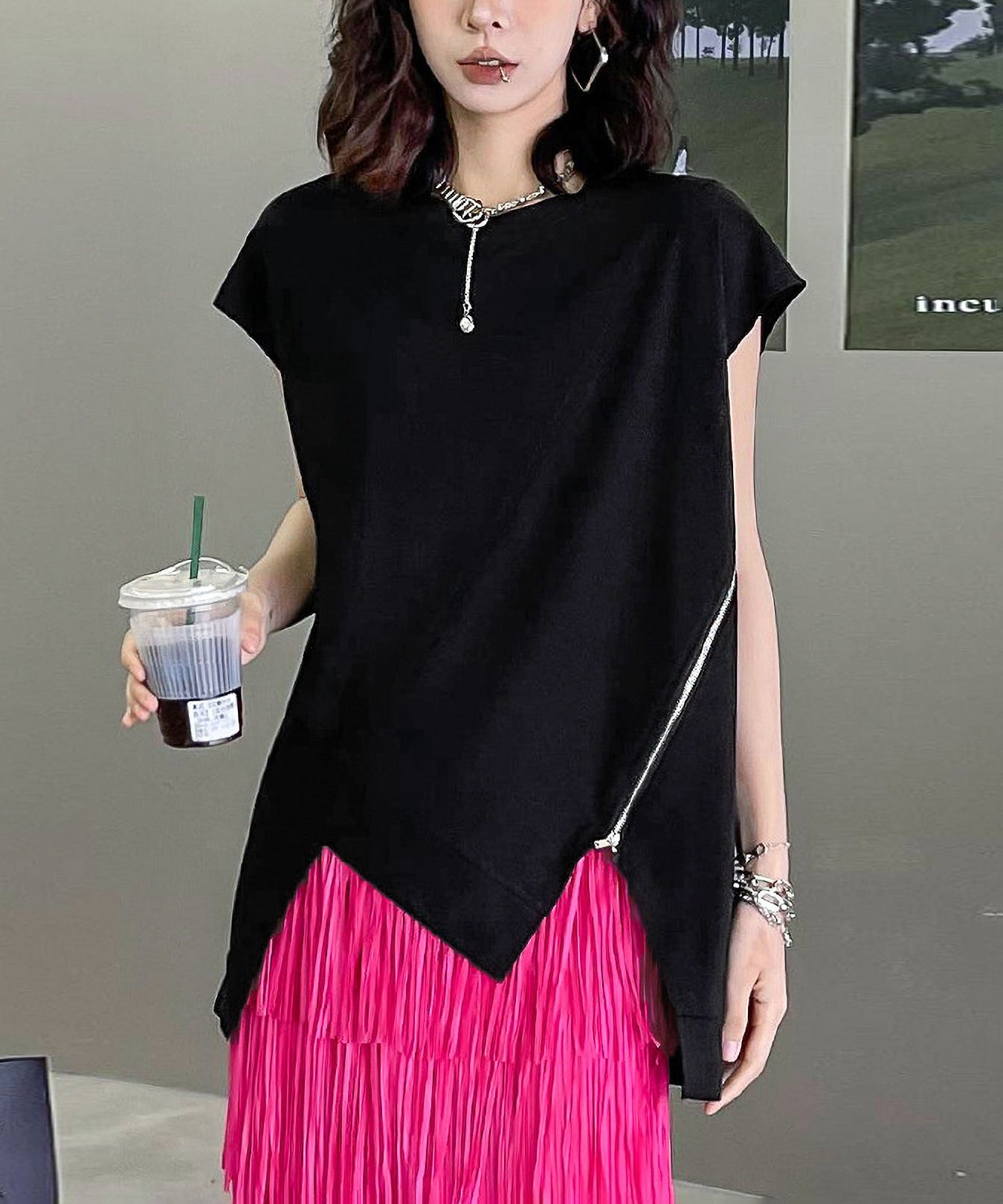 Drop shoulder zipper top