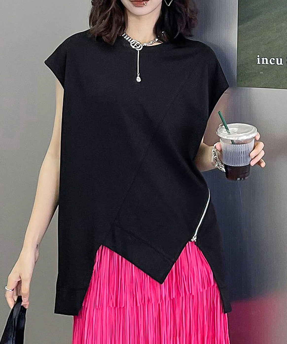 Drop shoulder zipper top